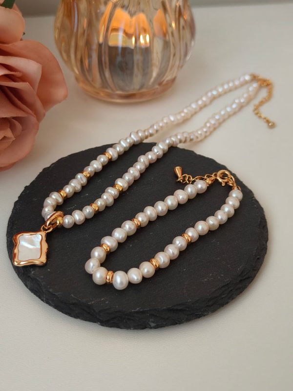 Natural Freshwater Pearl Bracelet - 图片 3