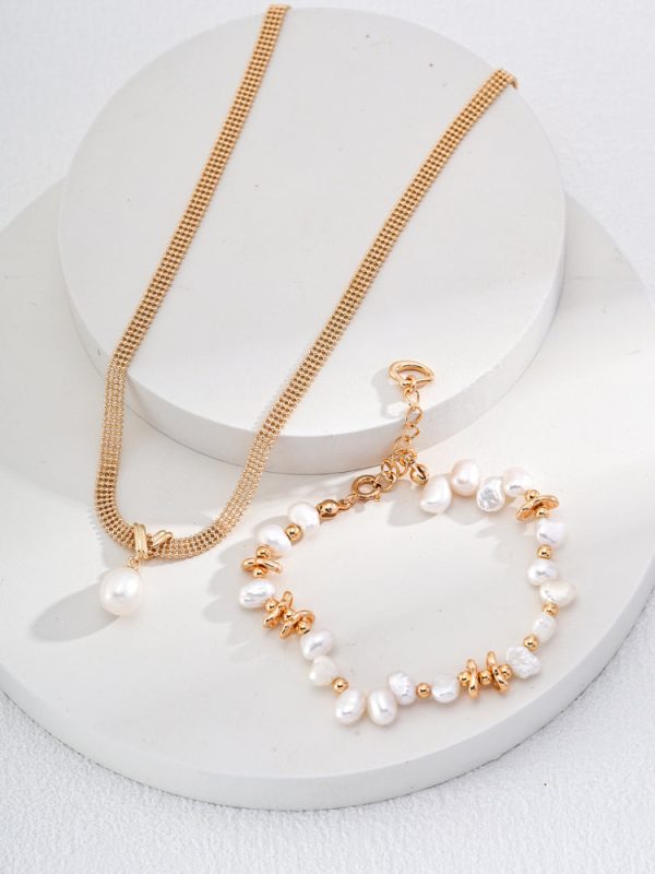 Pearl Pendant Metal Lace Design Choker - 图片 4