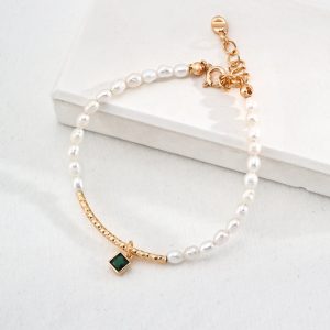 Green Zircon Pearl Bracelet.